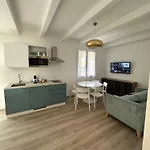 Marinella מלון 3*