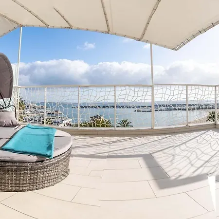 Marinella Ξενοδοχείο 3*