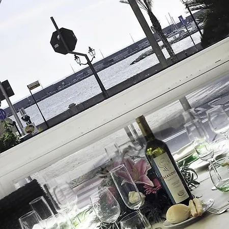 Marinella Ξενοδοχείο