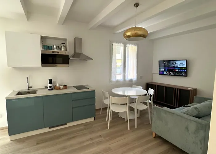 Marinella Hotel 3*