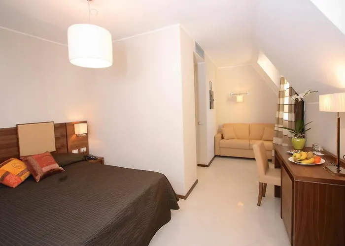 Hotel Marinella 3*